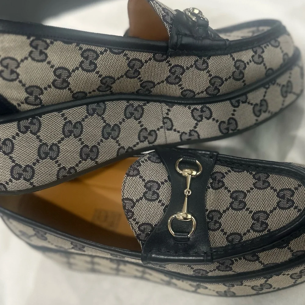 Gucci Navy and Cream Monogram Loafers with Silver Detail - Picture 5 of 7